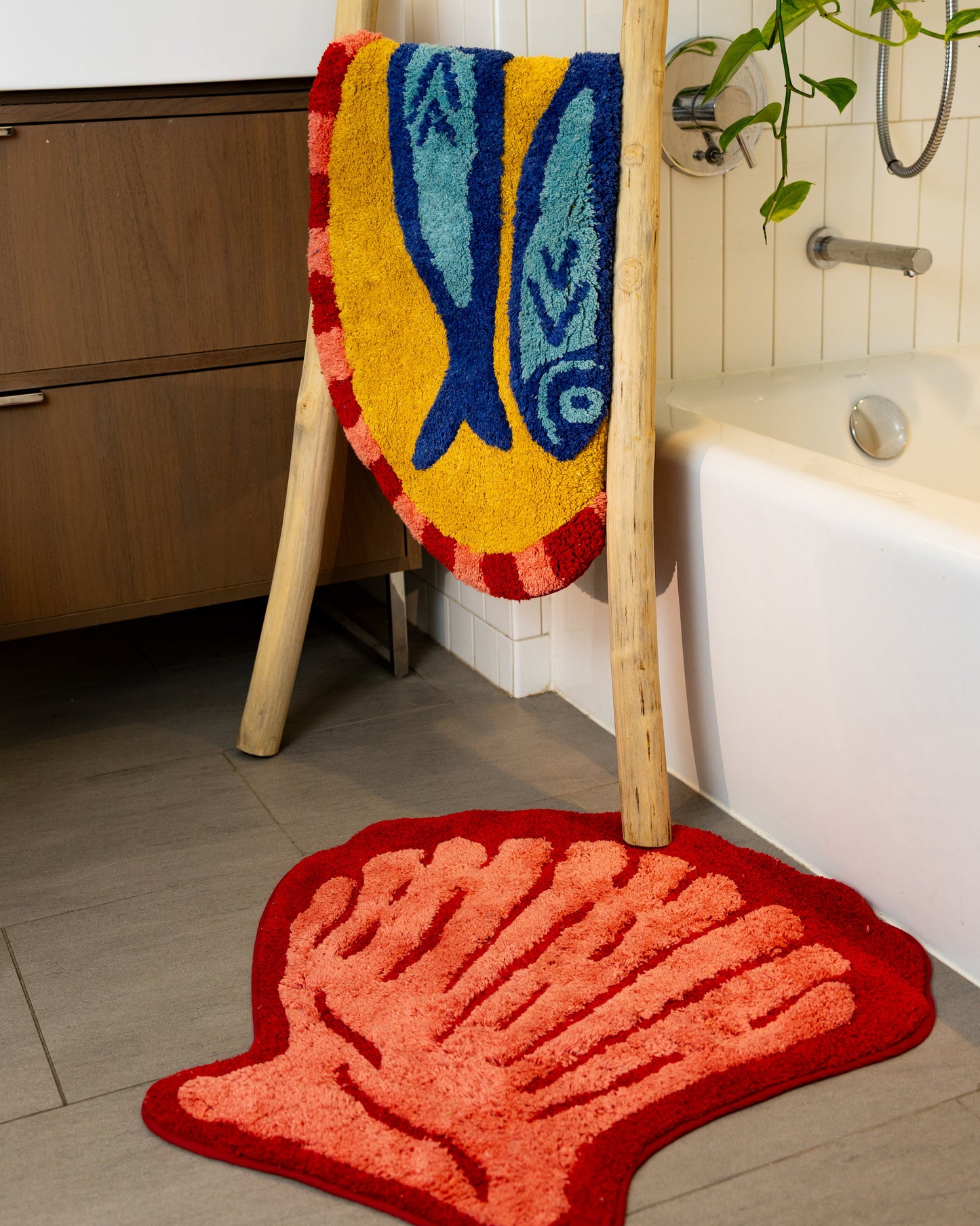 Shell Bathmat